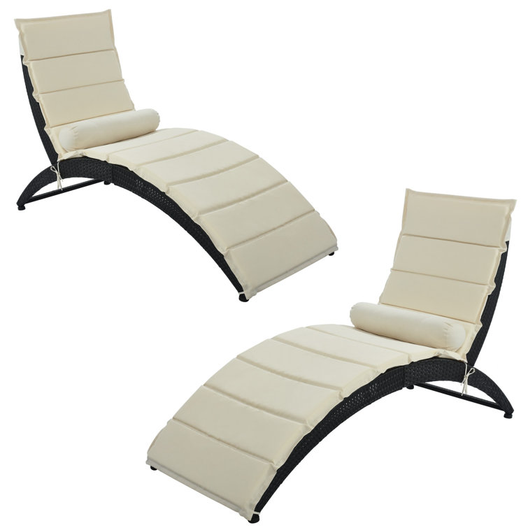 Ivy Bronx Cyntia Outdoor Wicker Chaise Lounge Wayfair Canada
